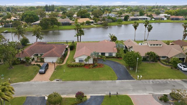 10108 NW 1st Manor, Coral Springs, FL 33071