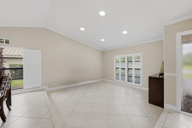 10108 NW 1st Manor, Coral Springs, FL 33071