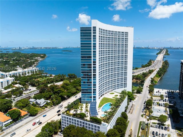 601 NE 36th St 1412, Miami, FL 33137