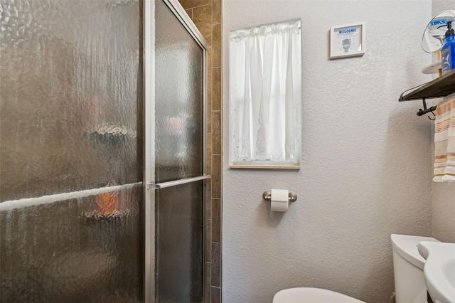 6533 26TH STREET N, St Petersburg, FL 33702