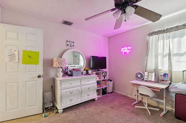 6533 26TH STREET N, St Petersburg, FL 33702