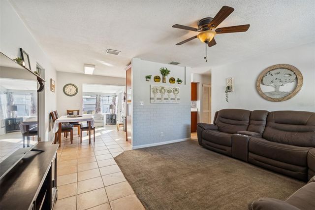 6533 26TH STREET N, St Petersburg, FL 33702