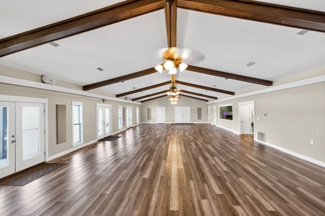 315 Buccaneer Dr., Hattiesburg, MS 39402