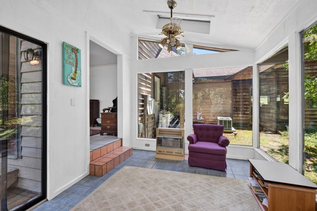 315 Buccaneer Dr., Hattiesburg, MS 39402