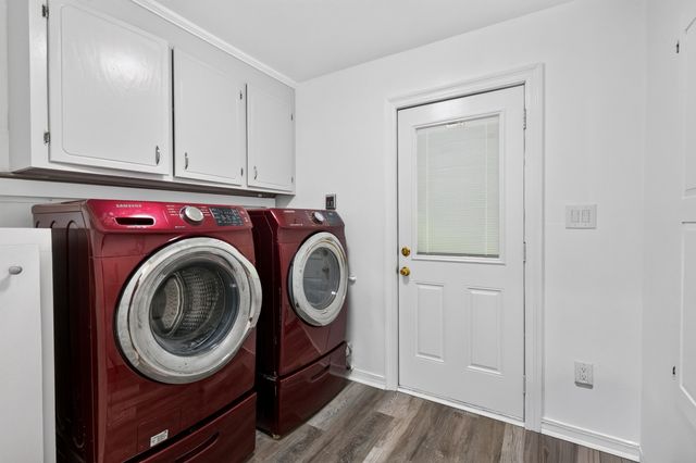315 Buccaneer Dr., Hattiesburg, MS 39402