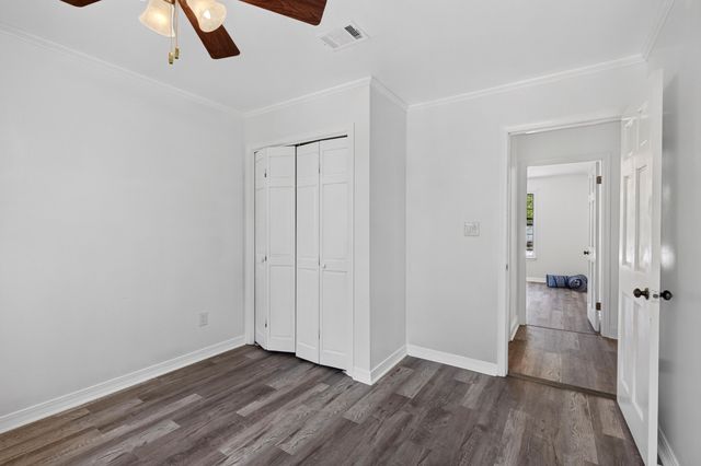 315 Buccaneer Dr., Hattiesburg, MS 39402