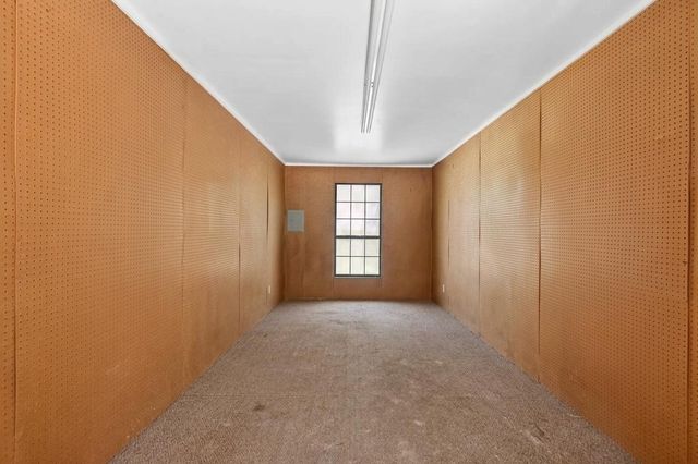 315 Buccaneer Dr., Hattiesburg, MS 39402