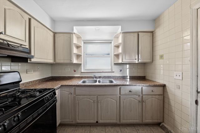 1290 Norman Avenue, North College Hill, OH 45231
