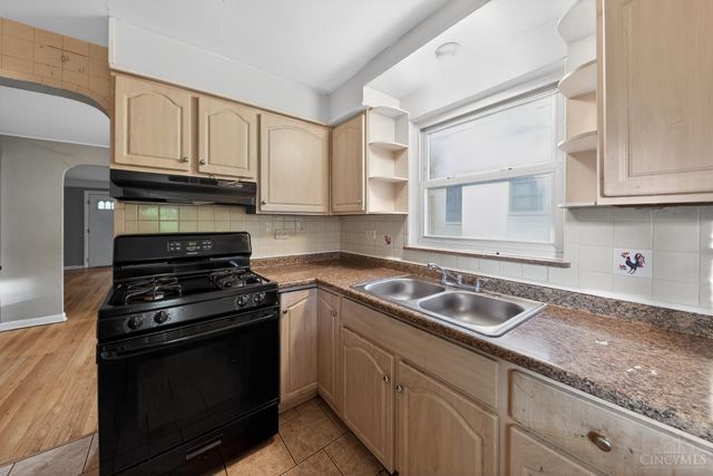 1290 Norman Avenue, North College Hill, OH 45231