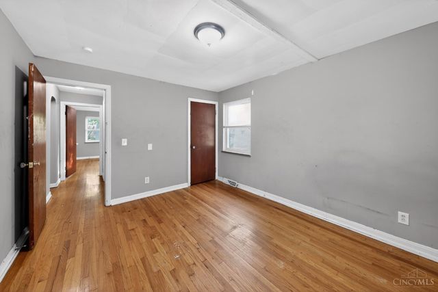 1290 Norman Avenue, North College Hill, OH 45231