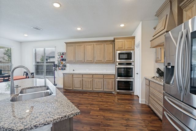 510 Shadow Glen Trail, Wylie, TX 75098