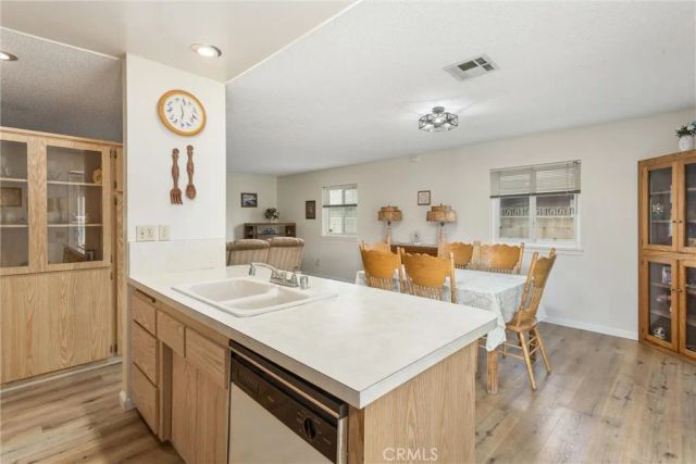 25782 E 17th, San Bernardino, CA 92404