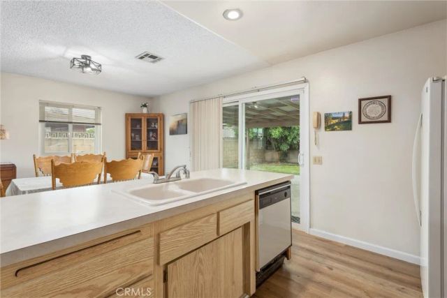 25782 E 17th, San Bernardino, CA 92404
