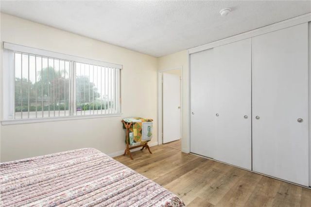 25782 E 17th, San Bernardino, CA 92404