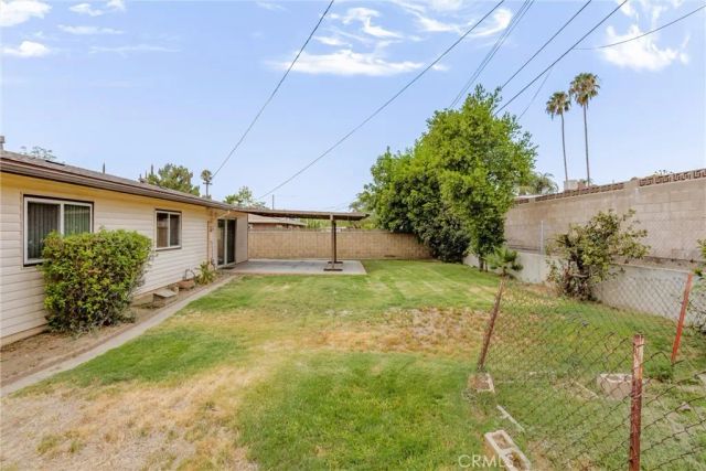 25782 E 17th, San Bernardino, CA 92404