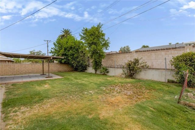 25782 E 17th, San Bernardino, CA 92404