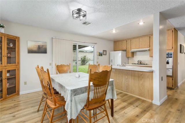 25782 E 17th, San Bernardino, CA 92404