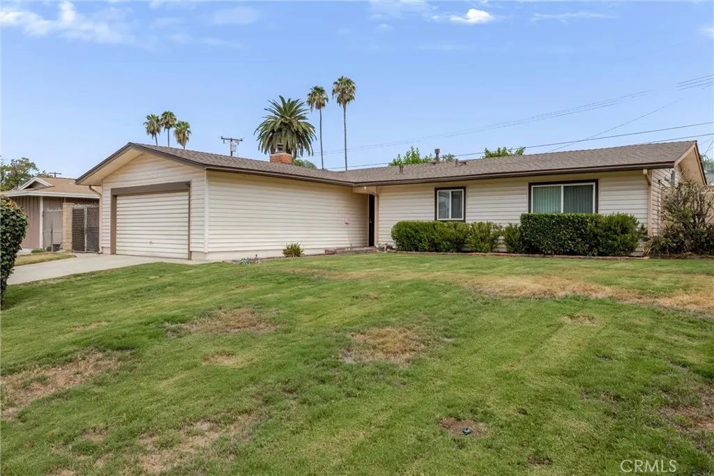 25782 E 17th, San Bernardino, CA 92404