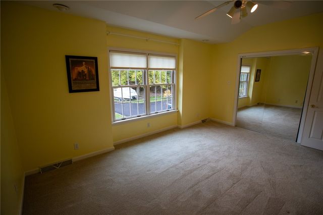 357 Morningstar Ln, Neshannock Twp, PA 16105