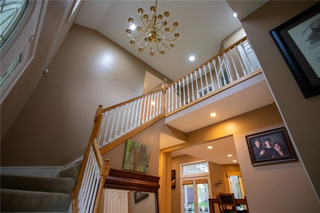 357 Morningstar Ln, Neshannock Twp, PA 16105