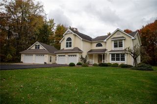 357 Morningstar Ln, Neshannock Twp, PA 16105