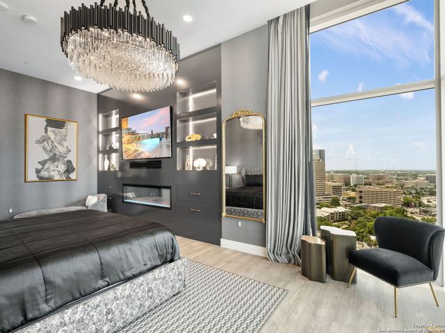 123 Lexington Ave Apt 1701, San Antonio, TX 78205