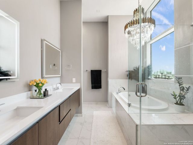 123 Lexington Ave Apt 1701, San Antonio, TX 78205