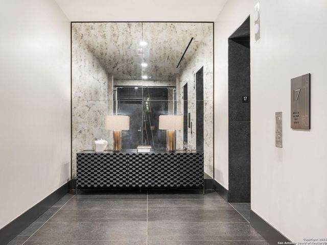 123 Lexington Ave Apt 1701, San Antonio, TX 78205