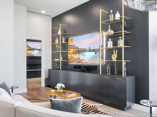 123 Lexington Ave Apt 1701, San Antonio, TX 78205