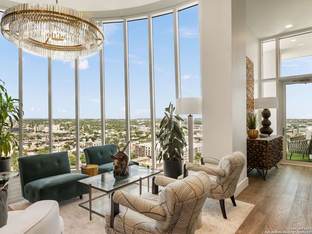 123 Lexington Ave Apt 1701, San Antonio, TX 78205