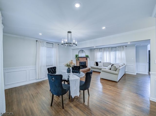 1915 Crescent Pkwy, Linden City, NJ 07036