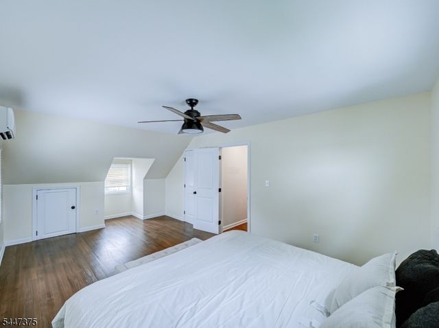 1915 Crescent Pkwy, Linden City, NJ 07036