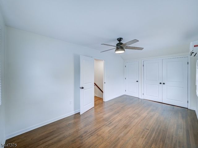 1915 Crescent Pkwy, Linden City, NJ 07036