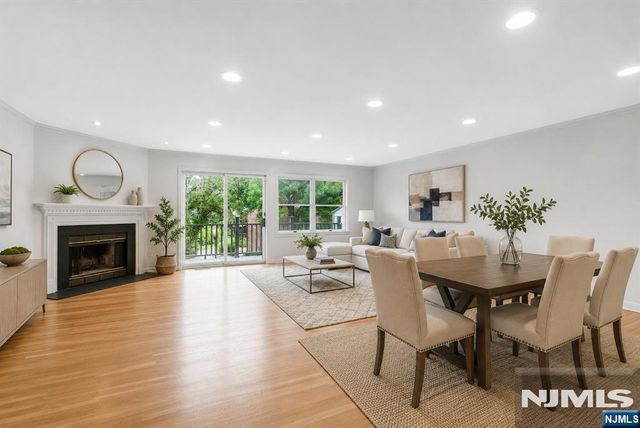 477 Undercliff Avenue, Edgewater, NJ 07020