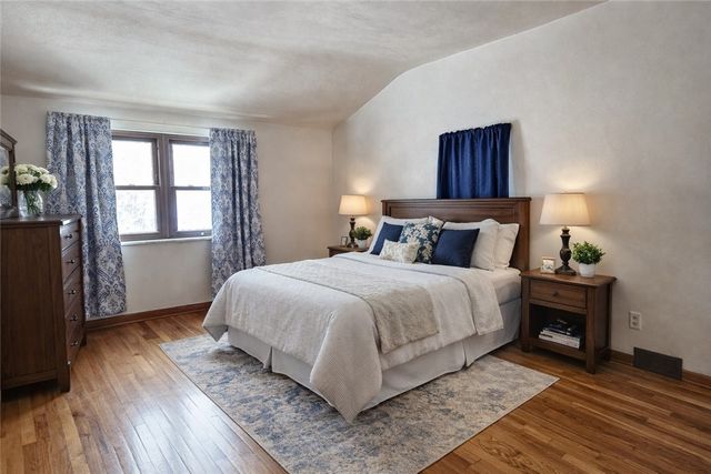 119 Springhouse Dr, Center Twp, PA 16001