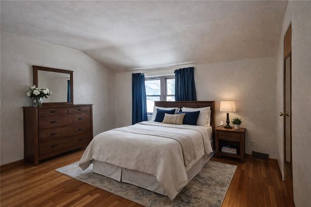 119 Springhouse Dr, Center Twp, PA 16001