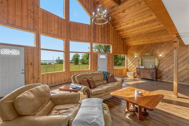10307 Pirogue Road, Oil City, LA 71061