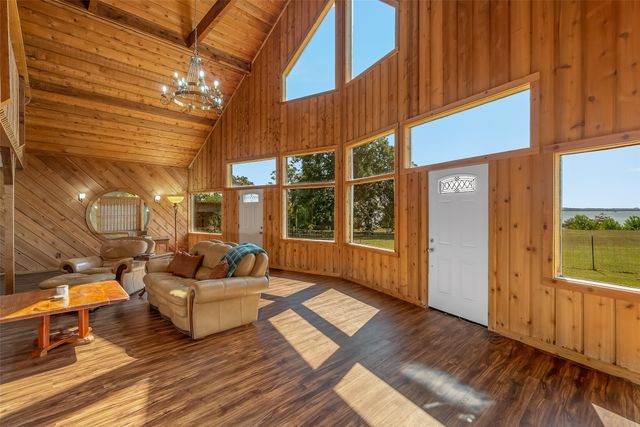 10307 Pirogue Road, Oil City, LA 71061