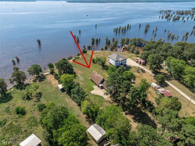 10307 Pirogue Road, Oil City, LA 71061