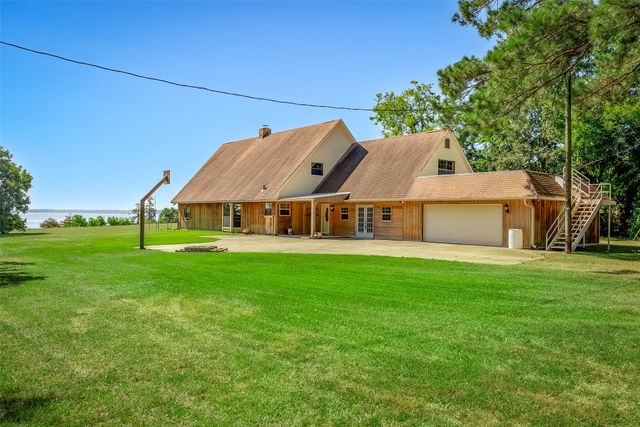 10307 Pirogue Road, Oil City, LA 71061