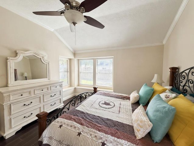 18015 Oak Cottage Court, Richmond, TX 77407