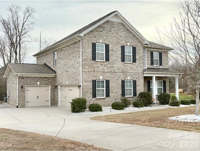 2736 Stonewood View, Kannapolis, NC 28081
