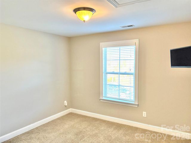 2736 Stonewood View, Kannapolis, NC 28081