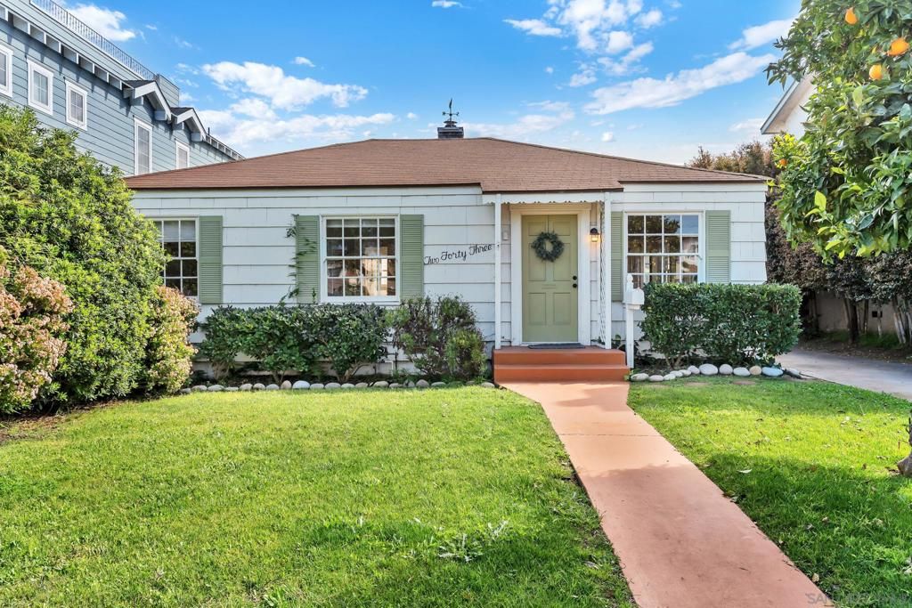 Image 1 of property listing at 241 243 F Avenue, Coronado, CA 92118