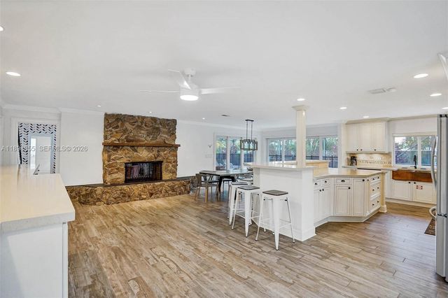 2120 SW 28th Way, Fort Lauderdale, FL 33312