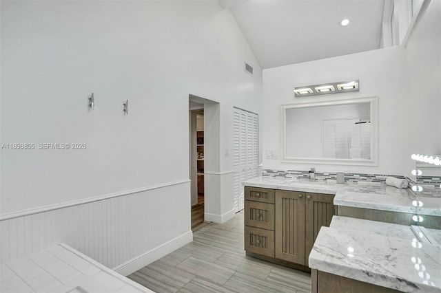 2120 SW 28th Way, Fort Lauderdale, FL 33312