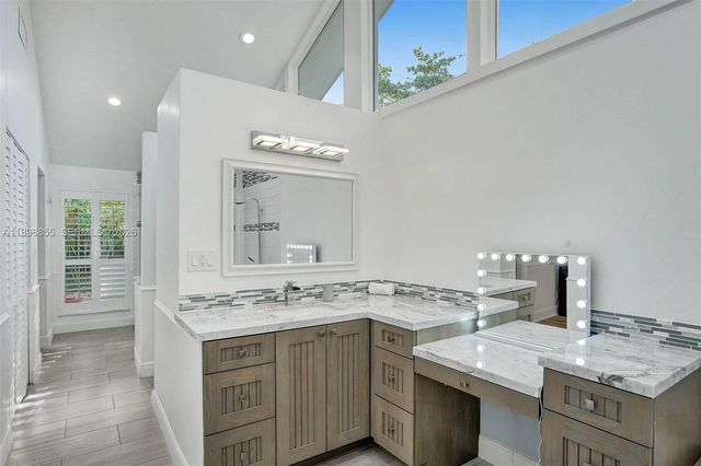 2120 SW 28th Way, Fort Lauderdale, FL 33312