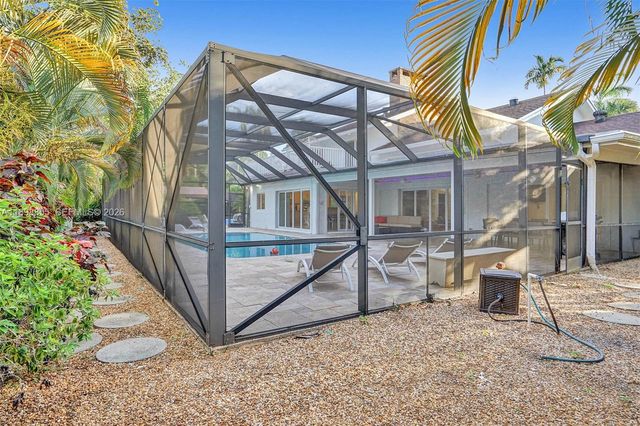 2120 SW 28th Way, Fort Lauderdale, FL 33312
