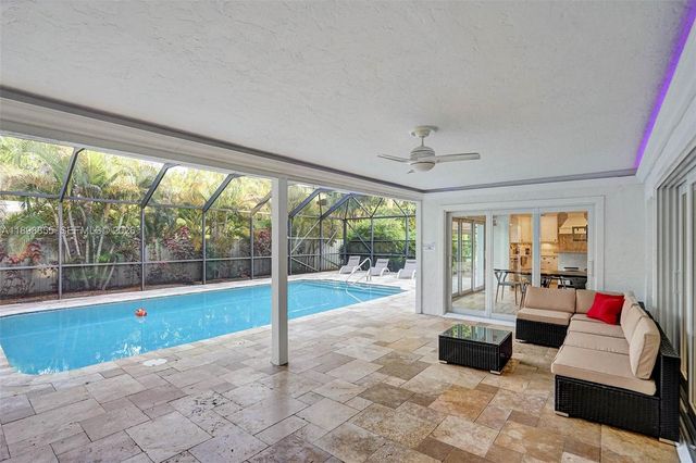 2120 SW 28th Way, Fort Lauderdale, FL 33312