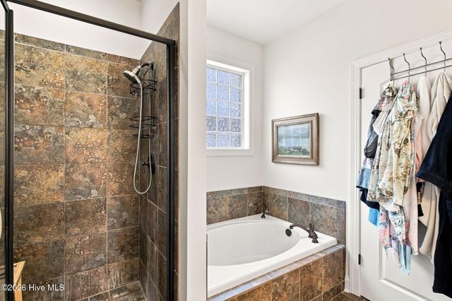 640 Creekway Circle SE, Bolivia, NC 28422